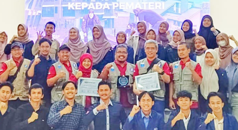 GEN Z IPB UNIVERSITY BELAJAR MANAJEMEN BENCANA BERSAMA ARM